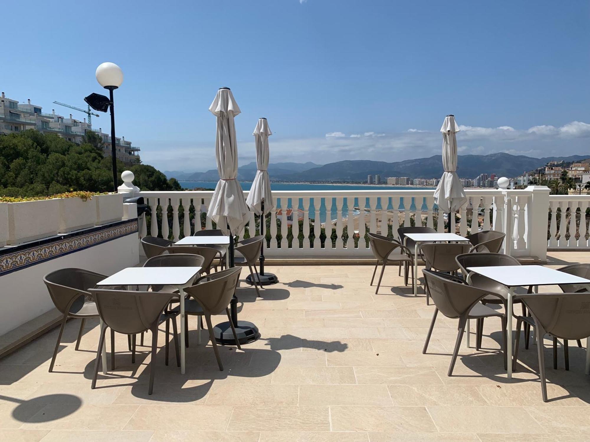 Royal Beach - Appartment With Sea View & Terrace Фаро-де-Кульера Экстерьер фото
